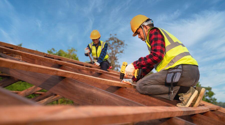 Professional Flat Roofing Installation services in Hernando, MS